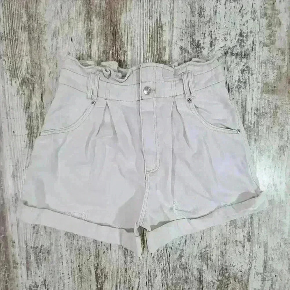 Women's Free People FP We The Free high waisted cotton shorts cream size small - Picture 1 of 8
